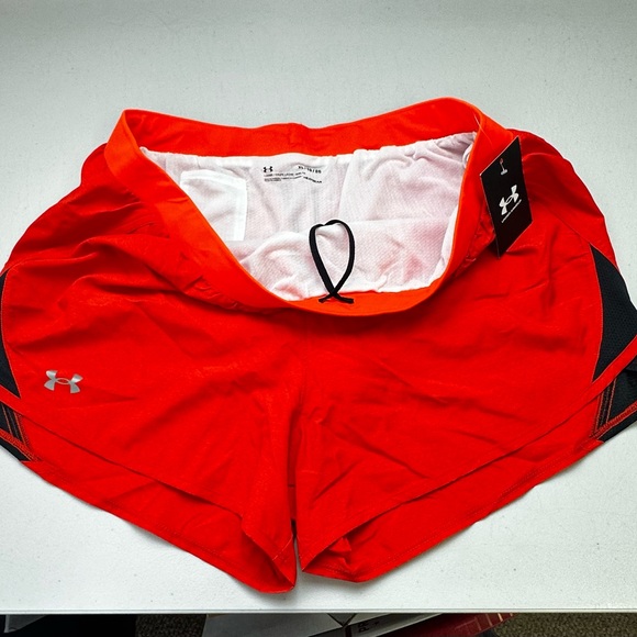 COPY - Under Armour Women’s Running Gym Shorts Activewear Red XL NWT Fly By 2.0 - Picture 3 of 10